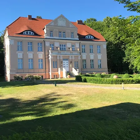 Schoene Mit Boddenblick 사가드